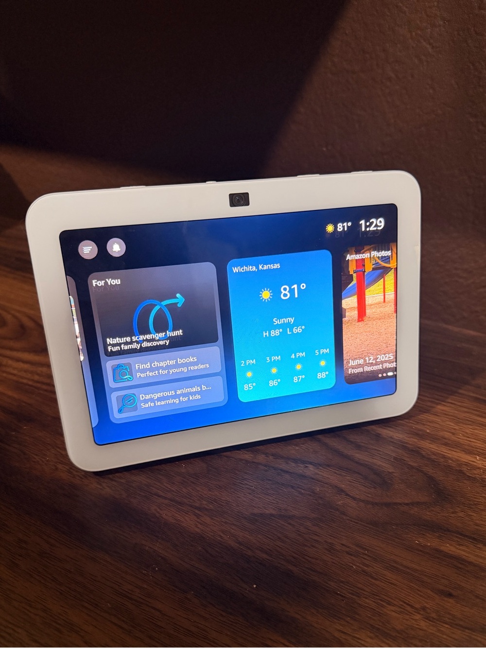 Amazon Echo Show 8 Tablet - White Smart Display